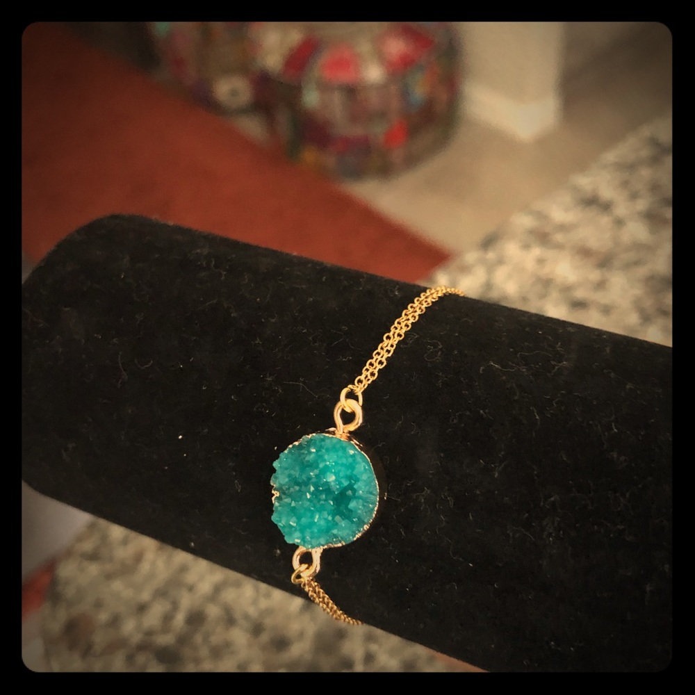 Women’s accessory
